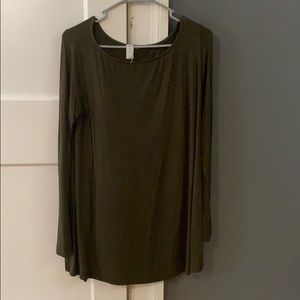 Long sleeve top Olive color
